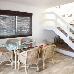 Отель Beachfront Villa балкон