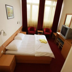 Отель Aleksander A Inn Стандартный номер с различными типами кроватей фото 3