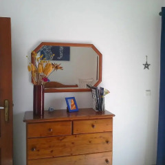 Отель Charming with Sea View удобства в номере
