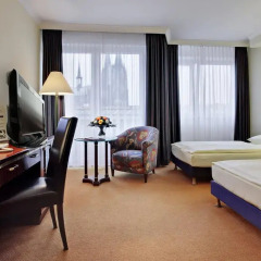 Отель Wyndham Köln Германия, Кёльн - 3 отзыва об отеле, цены и фото номеров - забронировать отель Wyndham Köln онлайн удобства в номере фото 2