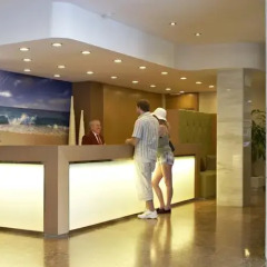 Universal Hotel Castell Royal спа