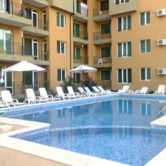 Апартаменты Yanis Apartment In Hermes Complex Солнечный берег бассейн фото 3