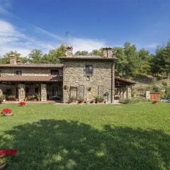 Отель Podere Il Castello Ареццо с домашними животными