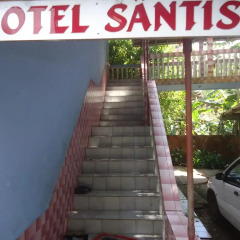 Hotel Santis парковка