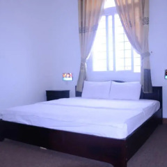 Hoang Loc Hotel 3* Номер Делюкс с различными типами кроватей фото 3