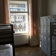 Hostel Kaiser Кровать в общем номере фото 6
