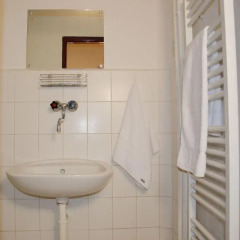 Hotel Inturprag 3* Номер Эконом с разными типами кроватей (общая ванная комната) фото 5