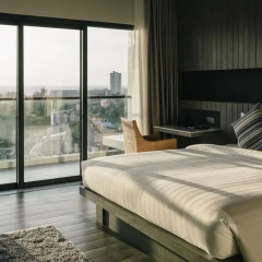 Hotel IKON Phuket 4* Улучшенный номер двуспальная кровать фото 2