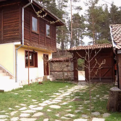 Отель Guest House Grandpa’s Mitten Болгария, Копривштица - отзывы, цены и фото номеров - забронировать отель Guest House Grandpa’s Mitten онлайн фото 5