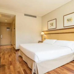 Отель Ilunion Alcala Norte 4* Стандартный номер фото 9