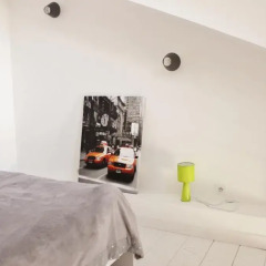 Отель Confiance Immobiliere - Le Garibaldi Loft Франция, Ницца - отзывы, цены и фото номеров - забронировать отель Confiance Immobiliere - Le Garibaldi Loft онлайн спортивное сооружение