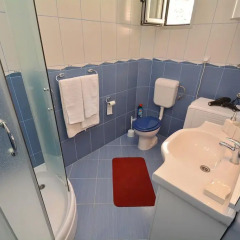 Апартаменты Apartments Andrija Улучшенные апартаменты с 2 отдельными кроватями фото 10