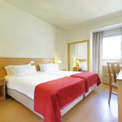 Отель TRYP Porto Centro 3* Стандартный номер разные типы кроватей фото 3