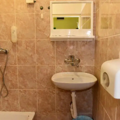 Hostel Milkaza Нови Сад ванная