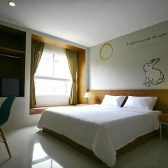 CHERN Hostel Номер Делюкс с различными типами кроватей