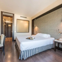 Отель MERCADER 4* Стандартный номер фото 2