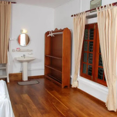 Отель New Old Dutch House 3* Стандартный номер с 2 отдельными кроватями фото 5
