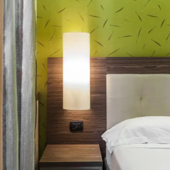 Hotel Des Etrangers сейф в номере