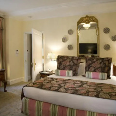 Отель The Sherry Netherland 4* Улучшенный номер с различными типами кроватей фото 4