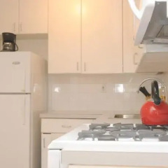Апартаменты East Broadway Apartment в номере фото 2