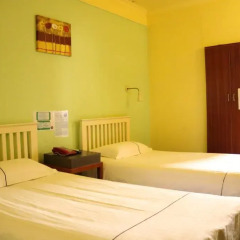 Chengdu Mrs Panda Hostel комната для гостей фото 4