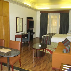 Al Khoory Hotel Apartments Студия с различными типами кроватей