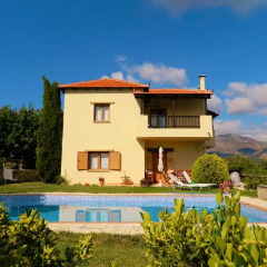 Отель Crete Family Villas бассейн