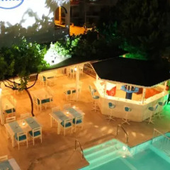 Altinyaz Hotel Чешме