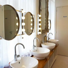 Отель De Bedstee Boutique Capsules Нидерланды, Амстердам - 1 отзыв об отеле, цены и фото номеров - забронировать отель De Bedstee Boutique Capsules онлайн ванная фото 2