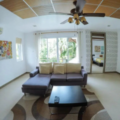Отель Suriyasom Villa 3* Вилла с различными типами кроватей фото 16