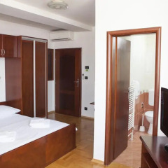 Отель Villa Mali Raj 3* Стандартный номер с двуспальной кроватью фото 4
