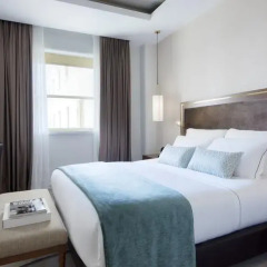 Отель Tivoli Avenida Liberdade Lisboa 5* Улучшенный номер разные типы кроватей фото 5