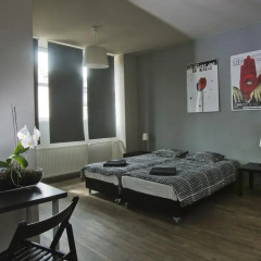 Corner Hostel комната для гостей