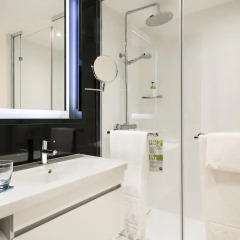 Tryp Barcelona Apolo Hotel 4* Номер категории Премиум с двуспальной кроватью фото 4