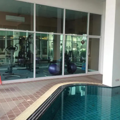 Отель Demeter Residence Suites Bangkok Бангкок фитнесс-зал