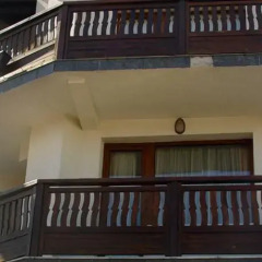 Отель Guest House Pirina Болгария, Банско - отзывы, цены и фото номеров - забронировать отель Guest House Pirina онлайн балкон
