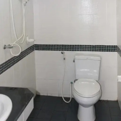 Отель Patong Bay Guesthouse 2* Номер Делюкс с различными типами кроватей фото 10