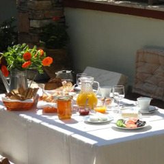 Отель Athens Top Hill Sea View Villa в номере
