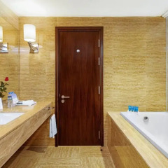 Wyndham Legend Halong Hotel 4* Улучшенный номер с различными типами кроватей фото 3