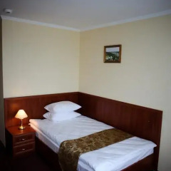 Mir Hotel In Rovno 3* Улучшенный номер фото 7