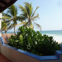 Отель Blue Ocean Villa Шри-Ланка, Хиккадува - отзывы, цены и фото номеров - забронировать отель Blue Ocean Villa онлайн балкон