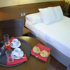 Sterling Hotel в номере