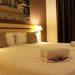 Отель Hostal Barcelona Centro Испания, Барселона - отзывы, цены и фото номеров - забронировать отель Hostal Barcelona Centro онлайн спа фото 2
