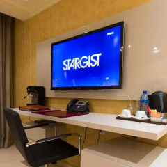 Victoria Crown Plaza Hotel 4* Люкс фото 11