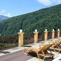 Апарт-отель Горный Хрусталь Красная Поляна бассейн