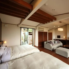 Отель Asagirinomieru Yado Yufuin Hanayoshi 4* Стандартный номер фото 2