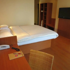 Star Inn Hotel München Schwabing, by Comfort 3* Стандартный номер с двуспальной кроватью фото 4