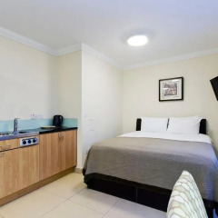 Отель The Royale Chulan Hyde Park 2* Номер категории Эконом с различными типами кроватей фото 4