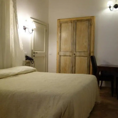 Отель Antica Dimora Donna Isabella 3* Стандартный номер с двуспальной кроватью