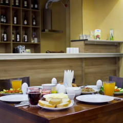 Hotel Feri гостиничный бар